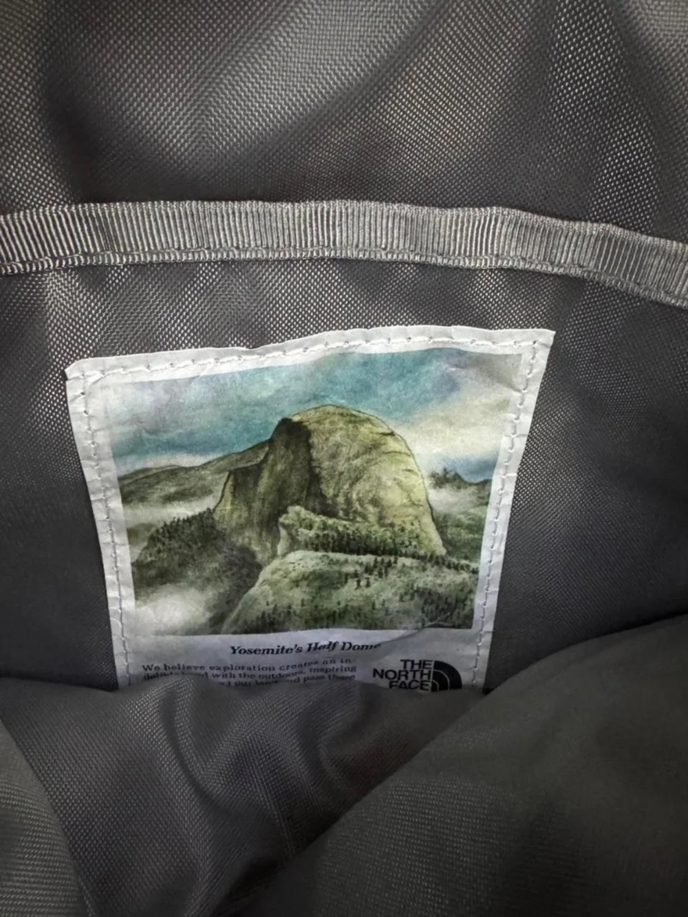 THE NORTH FACE Berkeley Crossbody Bag
